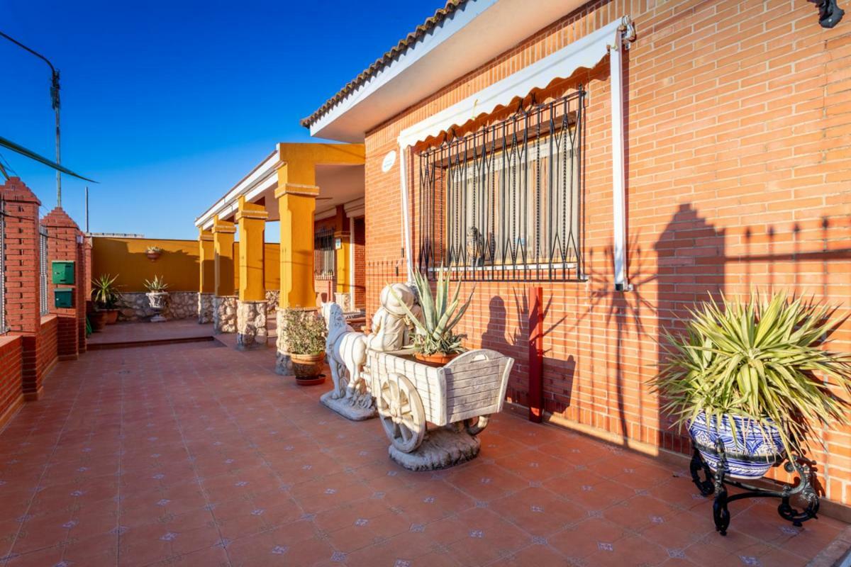 Willa Casa Ludima Fuentes de Andalucía Zewnętrze zdjęcie